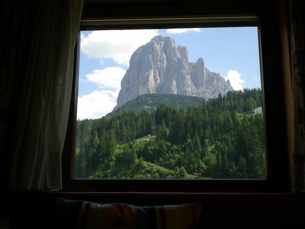 Apartments Mezdi Santa Cristina Val Gardena 외부 사진