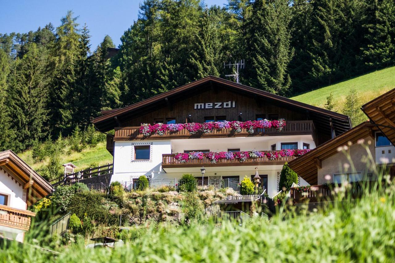 Apartments Mezdi Santa Cristina Val Gardena 외부 사진