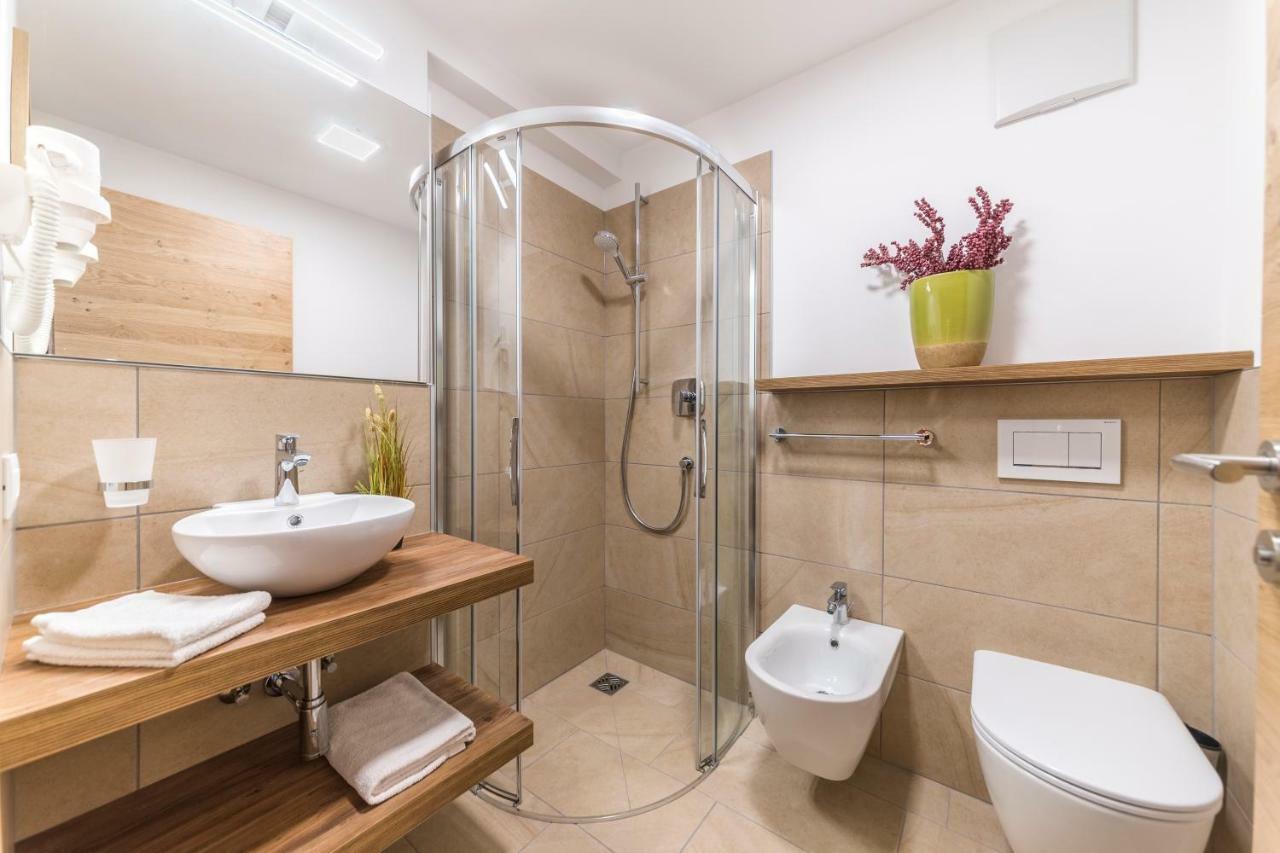 Apartments Mezdi Santa Cristina Val Gardena 외부 사진